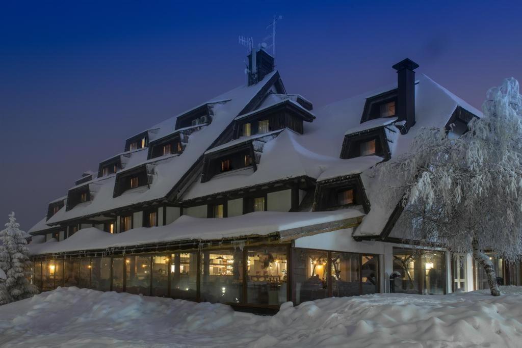 Apartmani Air Kopaonik Exteriör bild